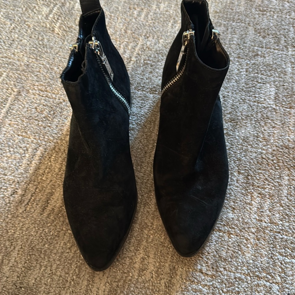 Dolce Vita booties
